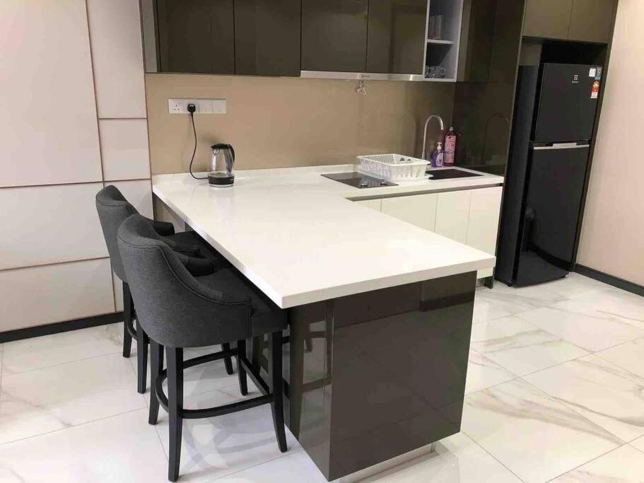 8 Kia Peng Residences By Stayhere 쿠알라룸푸르 외부 사진