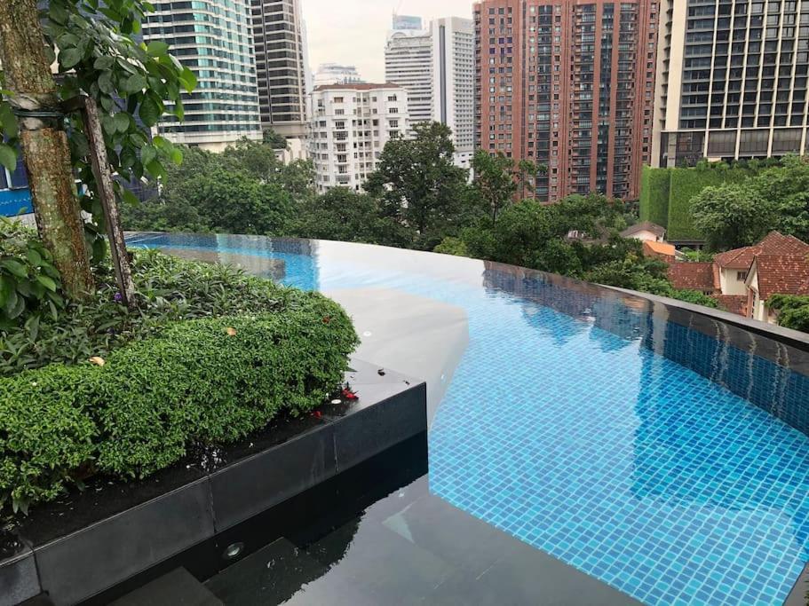 8 Kia Peng Residences By Stayhere 쿠알라룸푸르 외부 사진